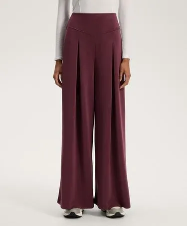 Широкие брюки с линией талии и мягким модалом- Заказать в России