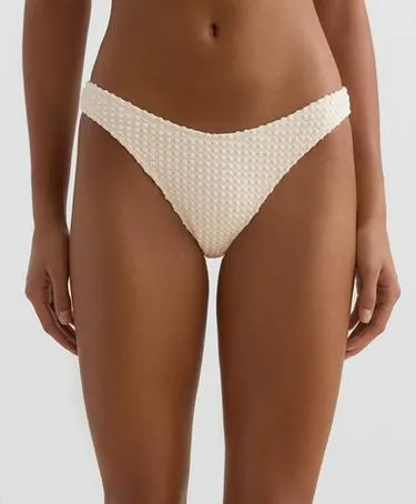 U-CUT BUBBLE-TEXTURE CROCHET MEDIUM-COVERAGE BIKINI BRIEFS