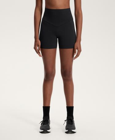 OYSHO HOT PANT с завышенной талией COMPRESSIVE с карманом, 10 см