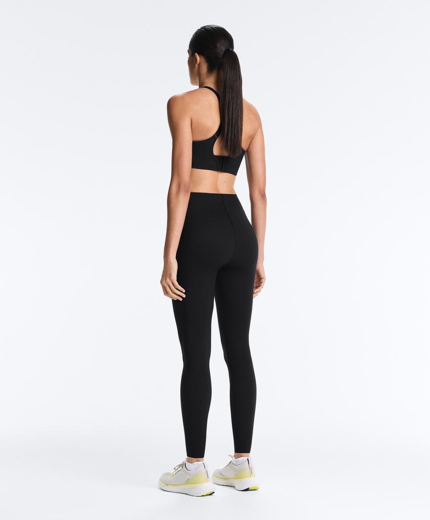 Леггинсы до икр с эффектом подтягивания extra compressive raise up