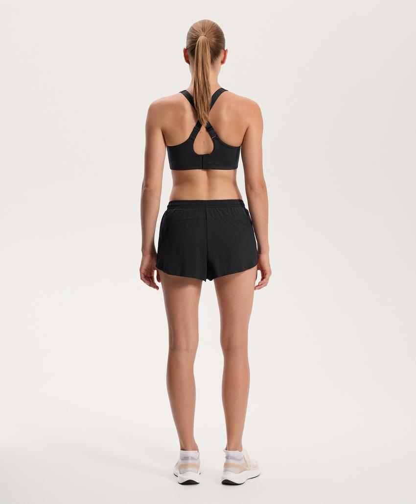 Шорты для бега