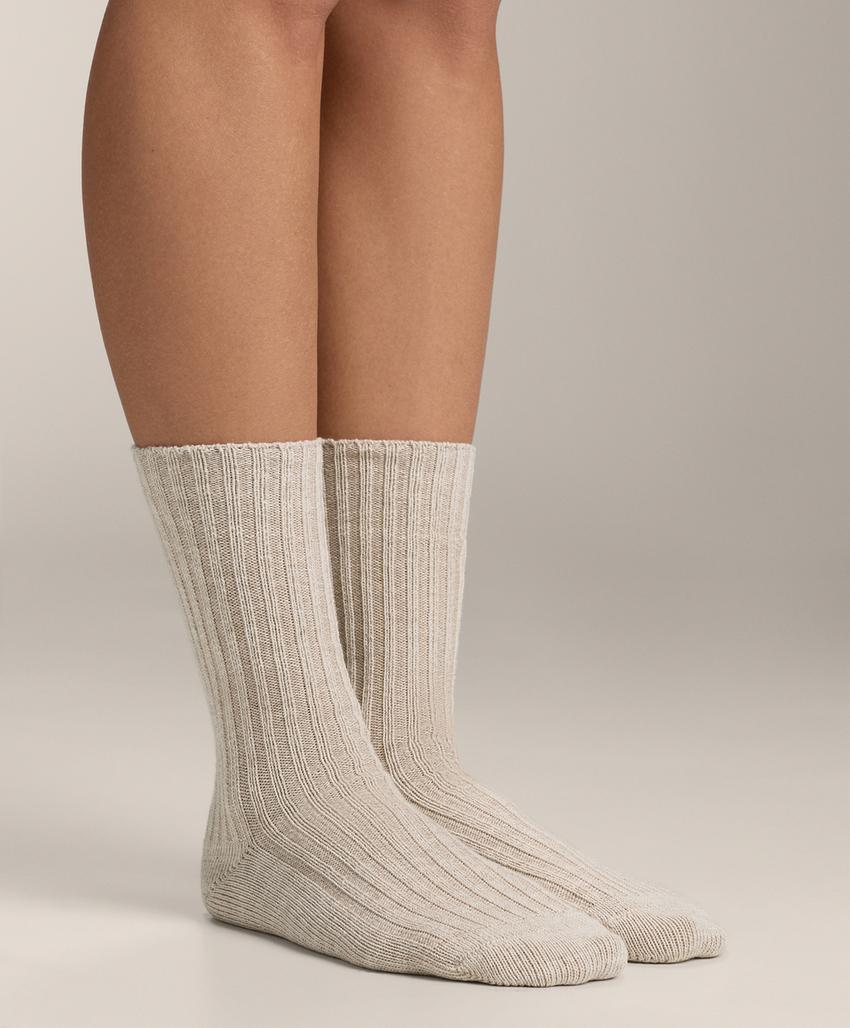 2 пары классических носков в рубчик