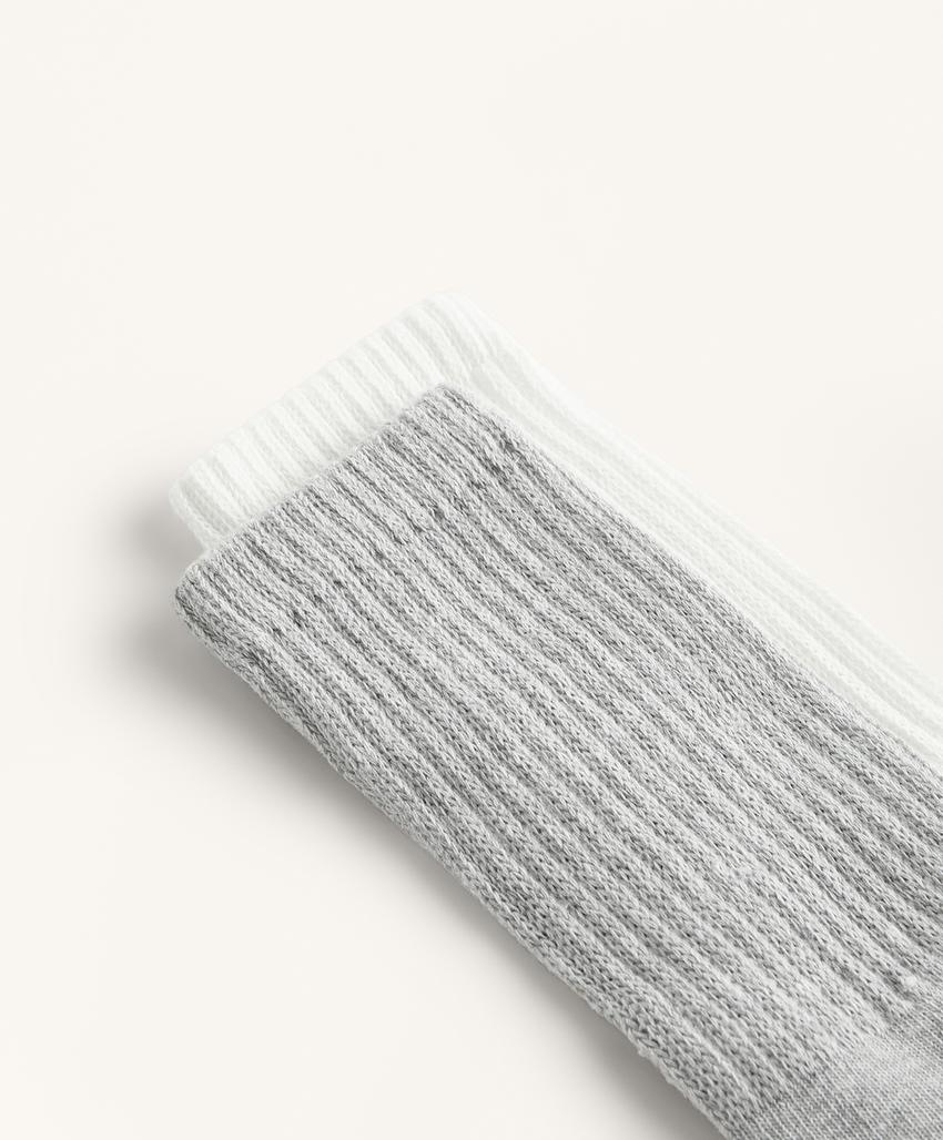 Классические свободные носки из смесового хлопка