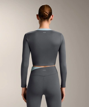 TANK TOP COMFORTLUX с длинным рукавом и контрастными деталями- Заказать в России