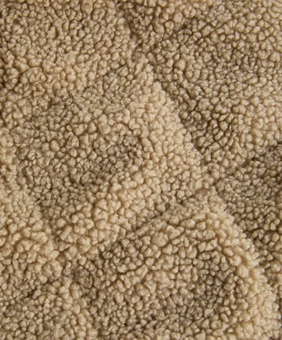 Стеганая куртка из искусственной овчины в ромбы- Заказать в России