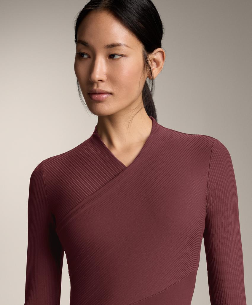 Длинный комбинезон Comfortlux с перекрестными деталями и длинным рукавом