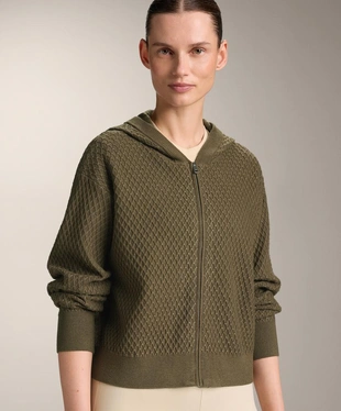 Вязаная куртка с капюшоном- Заказать в России