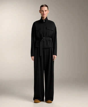 Куртка с ремнем из мягкой ткани с модалом- Заказать в России