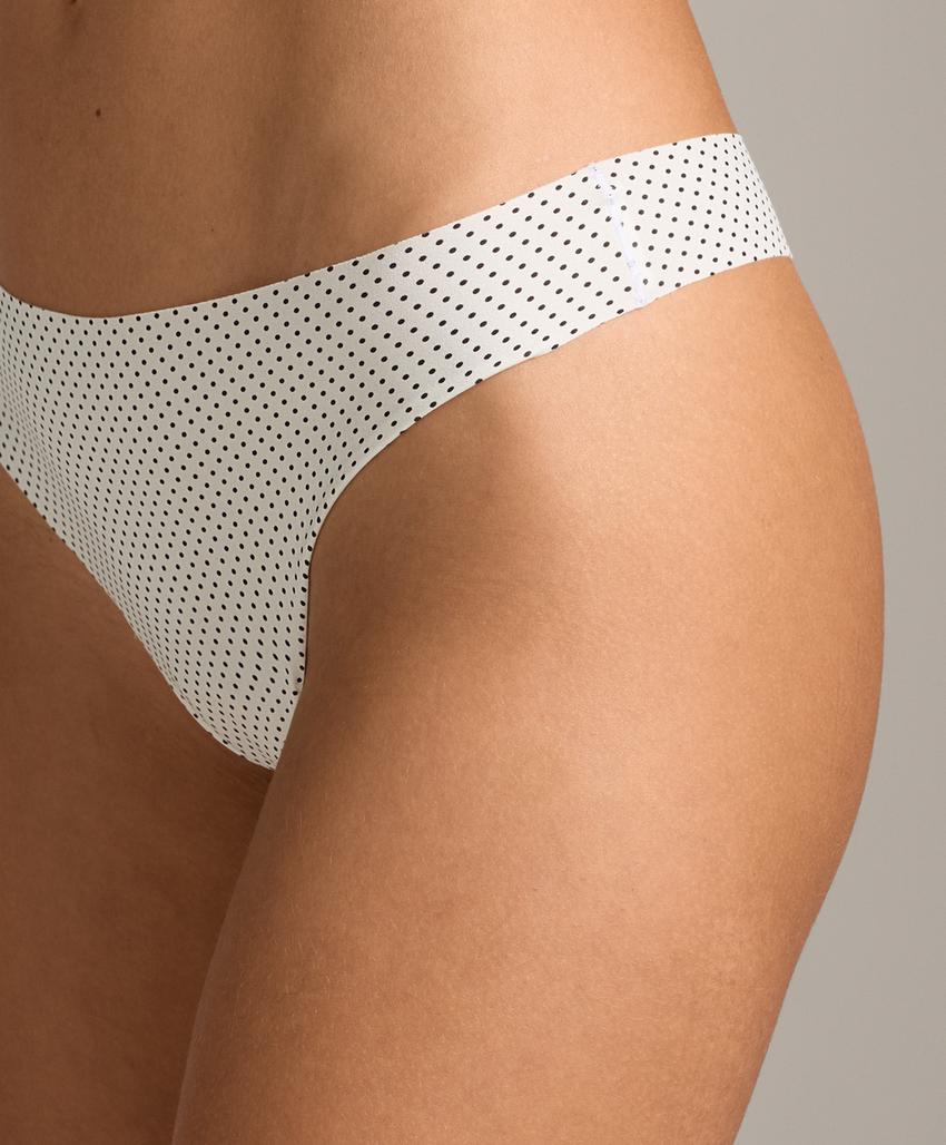 3 незаметных под одеждой трусов танга из смесового полиамида