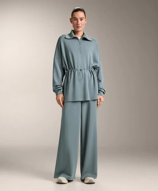 Прямые брюки в рубчик с модалом и мягкой на ощупь тканью- Заказать в России