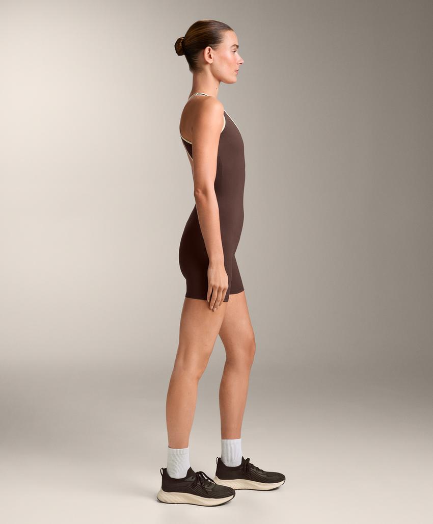 Короткий комбинезон Comfortlux Piping