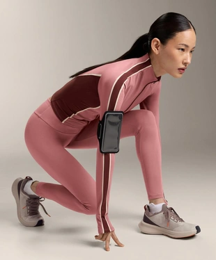 Легкая и теплая высокотехнологичная куртка- Заказать в России