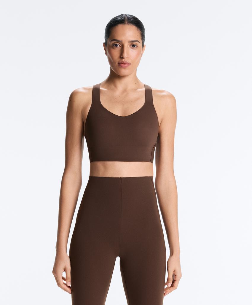 Light Touch medium-support crossover back bra