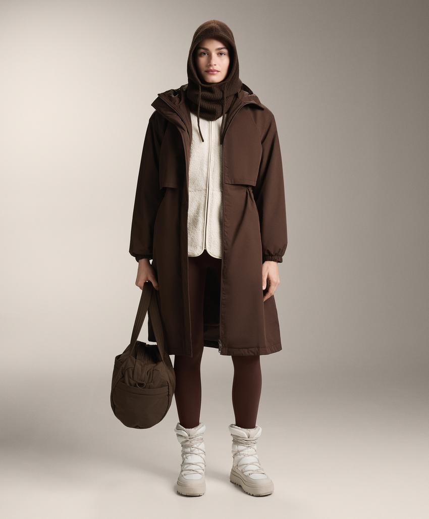 Light Touch medium-support crossover back bra