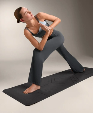 Прямые брюки COMFORTLUX с завышенной талией- Заказать в России