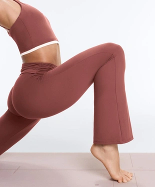 Брюки FLARE COMFORTLUX HIGH RISE с драпировкой на талии- Заказать в России