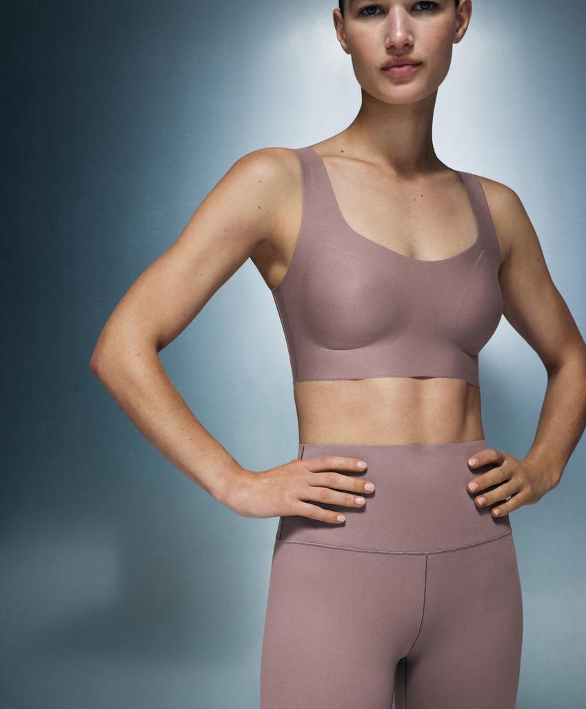 Спортивный бюстгальтер Perfect Adapt со средней степенью поддержки