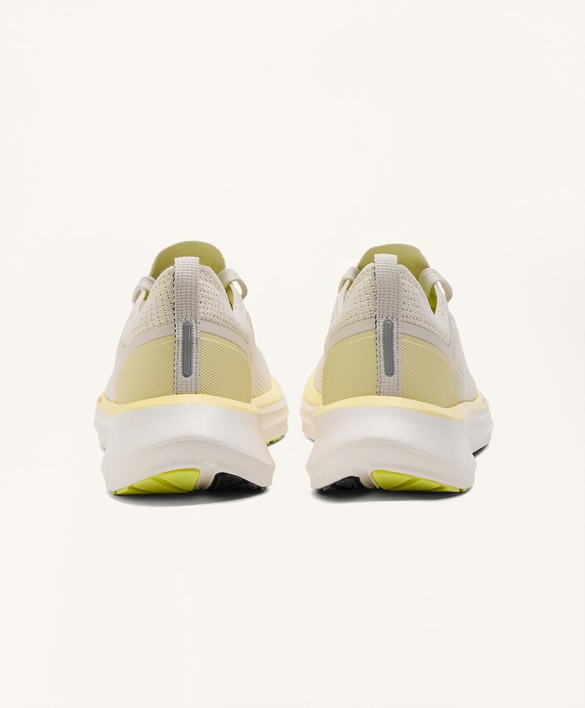 OY/AC 200 multi-activity Sport trainers