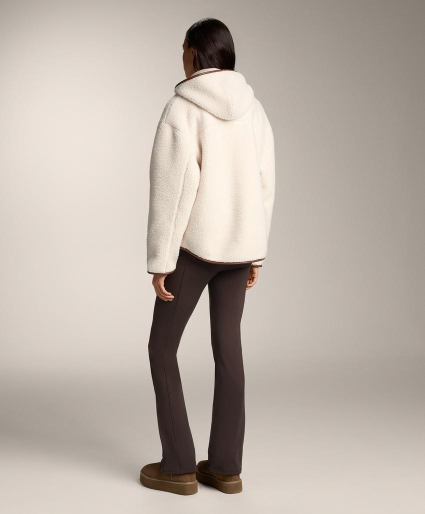 Куртка из искусственной овчины с капюшоном