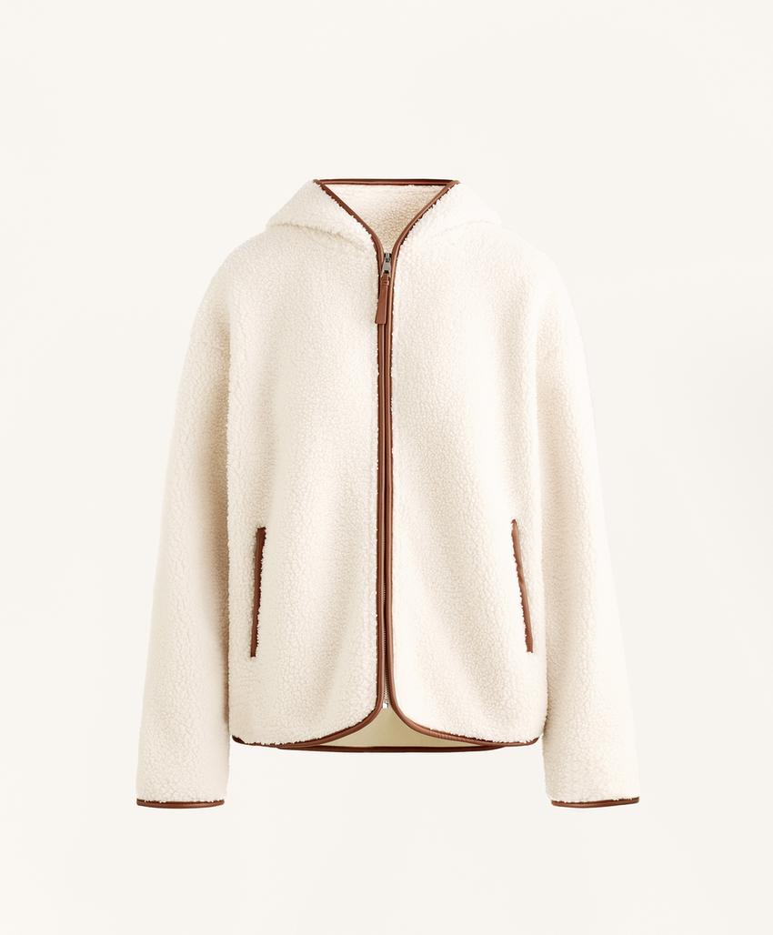 Куртка из искусственной овчины с капюшоном