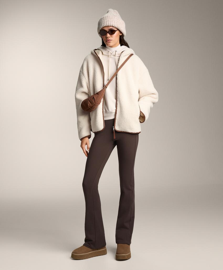 Куртка из искусственной овчины с капюшоном