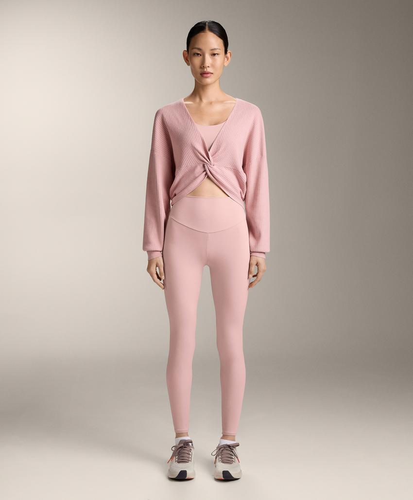 Вязаный свитер Twist