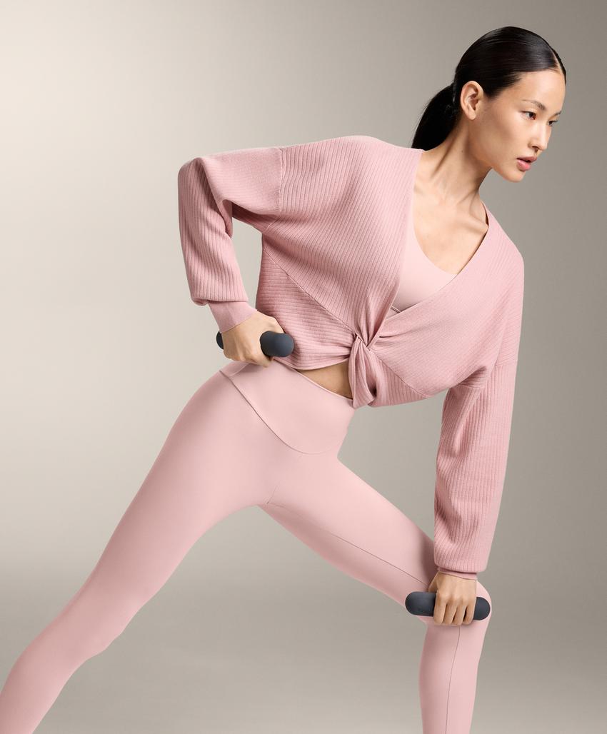 Вязаный свитер Twist