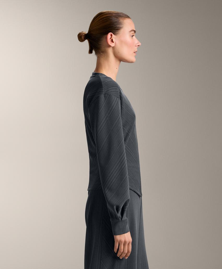 Толстовка с асимметричной полосой из модала