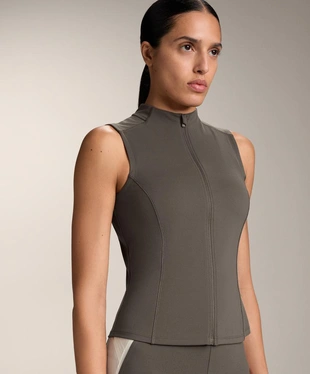 Футболка на молнии без рукавов- Заказать в России