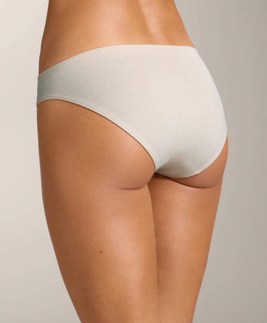 5 бесшовных классических трусов Seamless из мягкой ткани