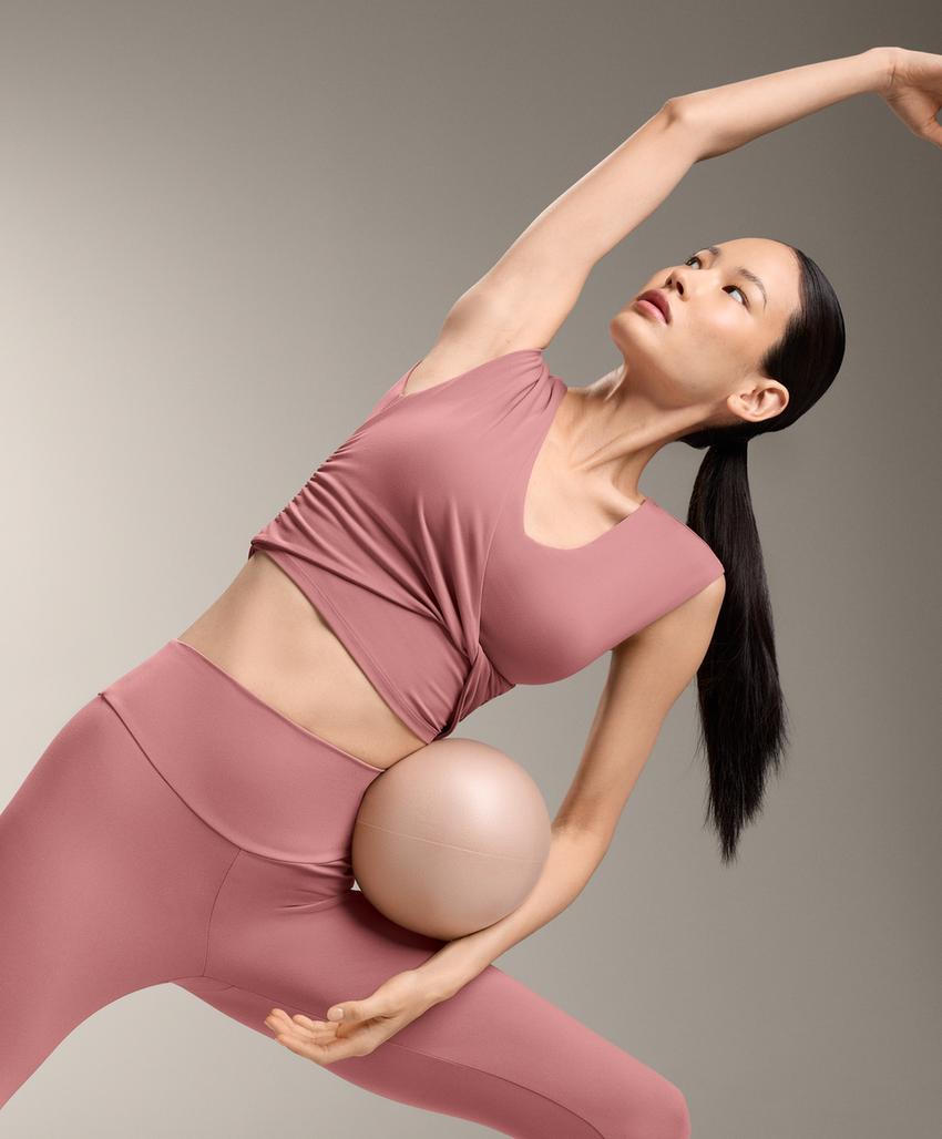 Топ-майка Comfortlux с перекрестными деталями