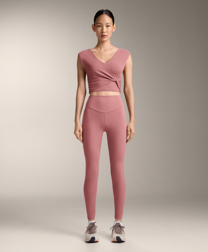 Топ-майка Comfortlux с перекрестными деталями