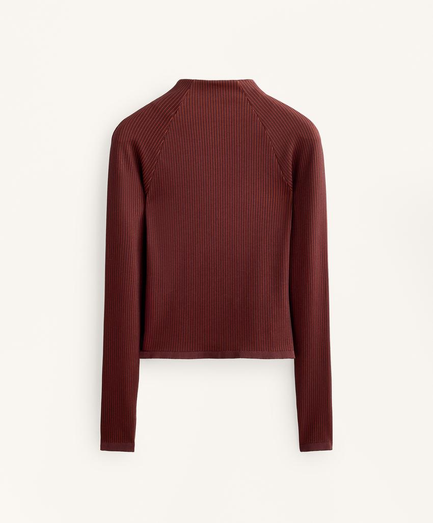 Лонгслив из высокотехнологичной ткани