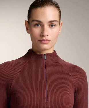 Лонгслив из высокотехнологичной ткани- Заказать в России