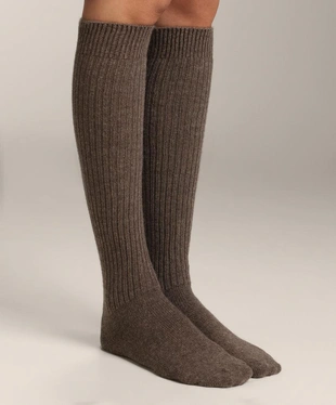 Гольфы с 18% кашемира и 13% шерсти- Заказать в России