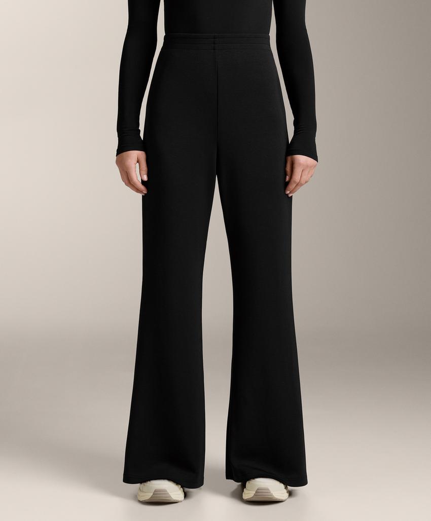 Широкие брюки из мягкого модала