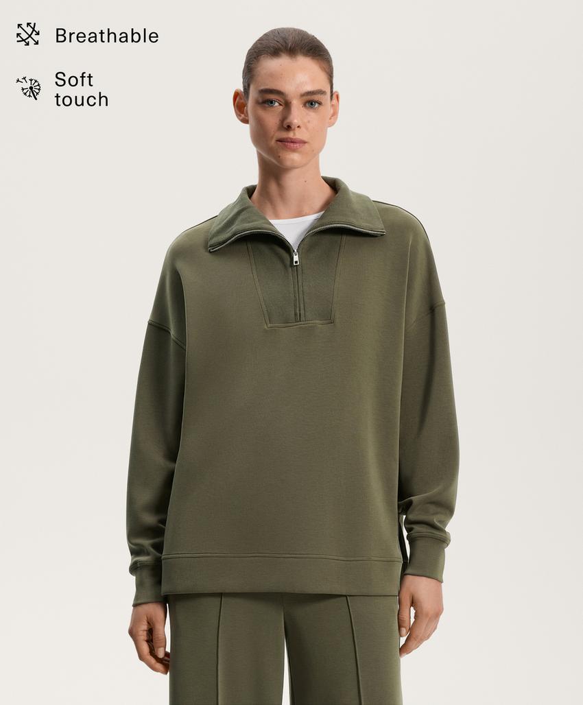 Толстовка с молнией на половину длины из мягкого модала с ребристыми деталями