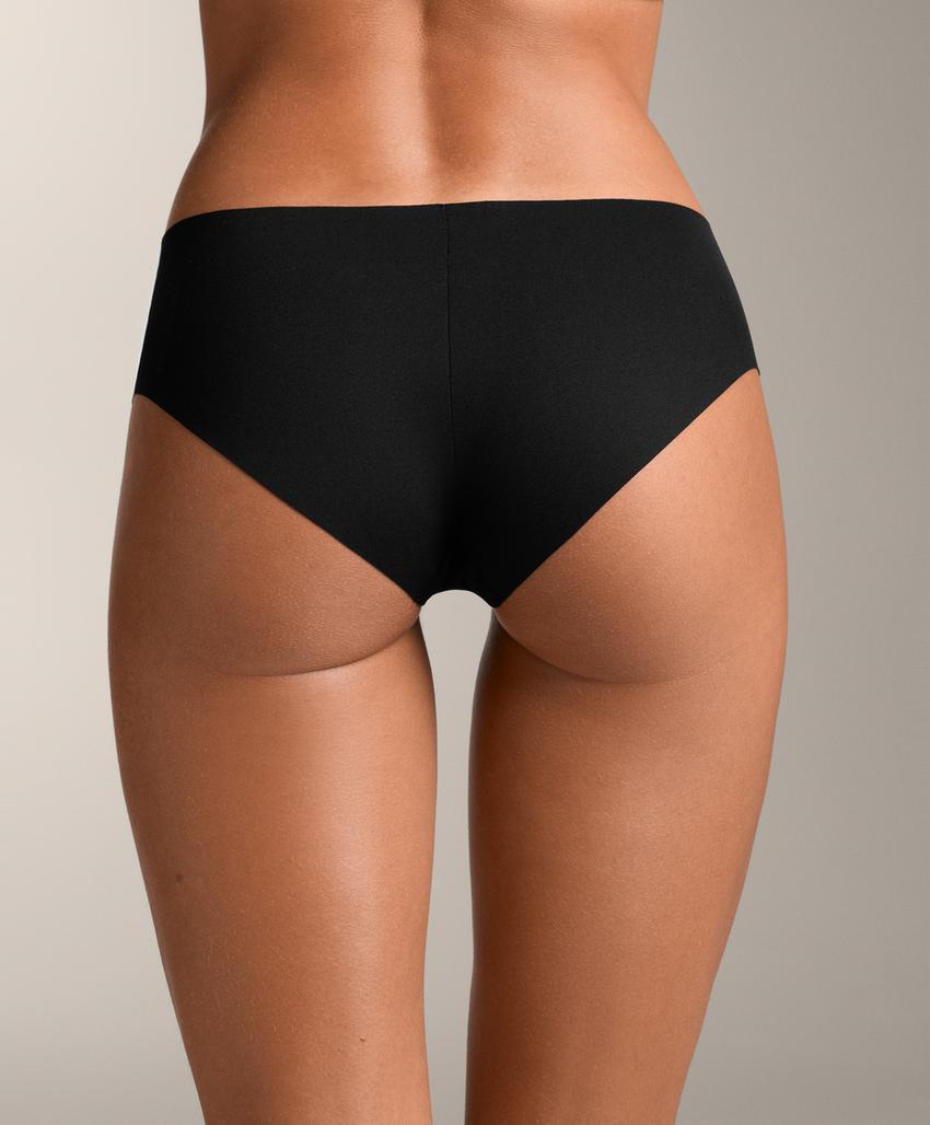 Три невидимых классических трусика из полиамидного смесового материала