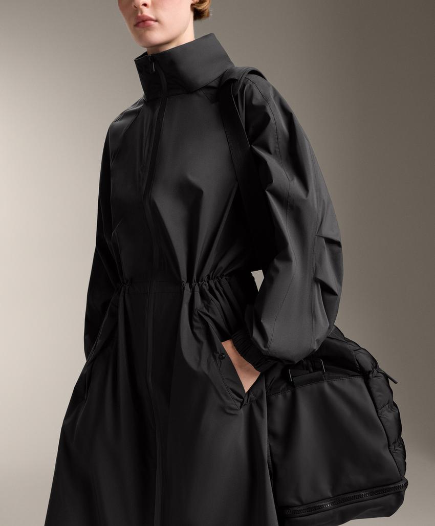 Ультралегкий компактный плащ с водонепроницаемостью 10 000 мм