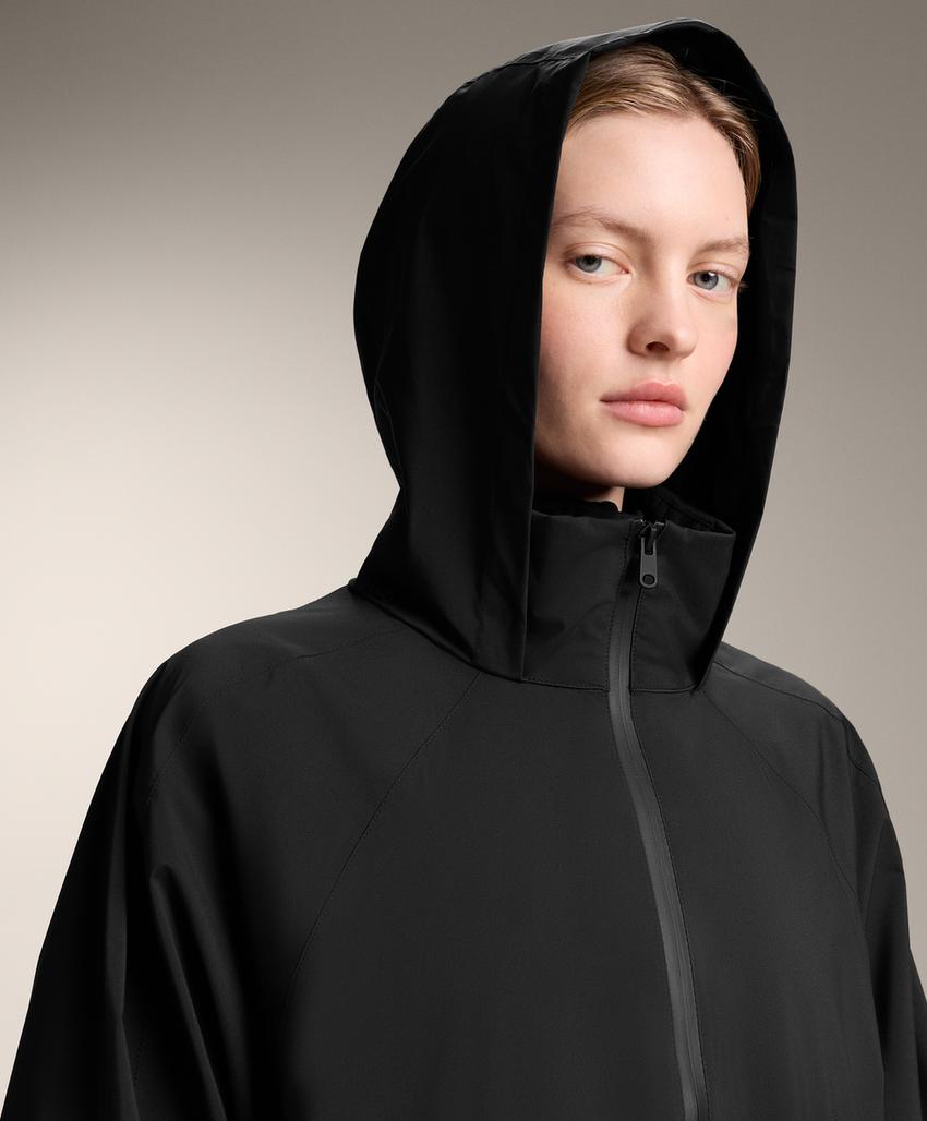 Ультралегкий компактный плащ с водонепроницаемостью 10 000 мм