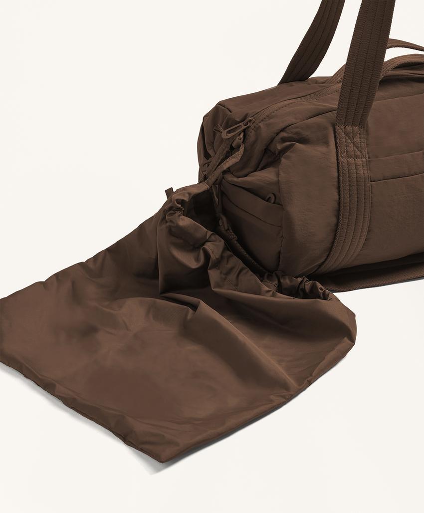 Спортивная сумка в стиле боулинг