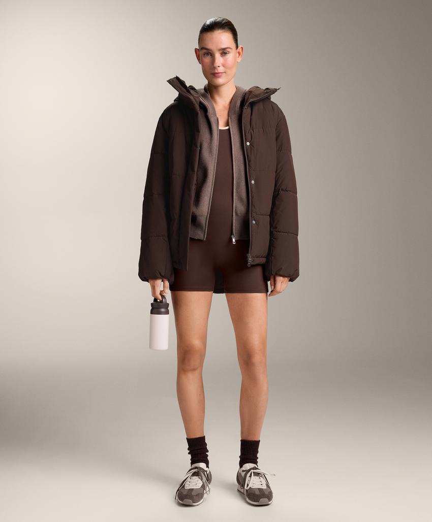 Комбинезон с короткими шортами и отделкой пипинг