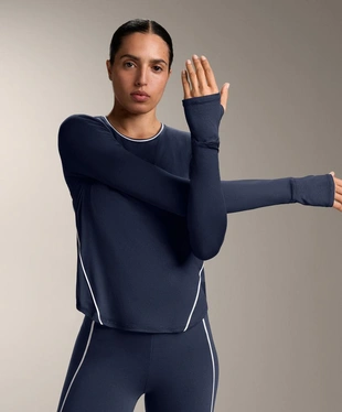 Лонгслив из высокотехнологичной ткани с кантом- Заказать в России