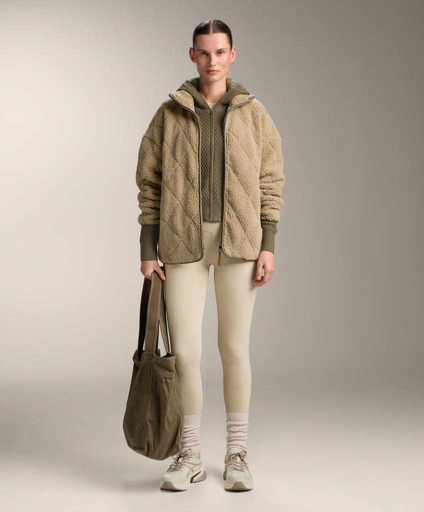 Джинсовая куртка с имитацией овчины в ромбах