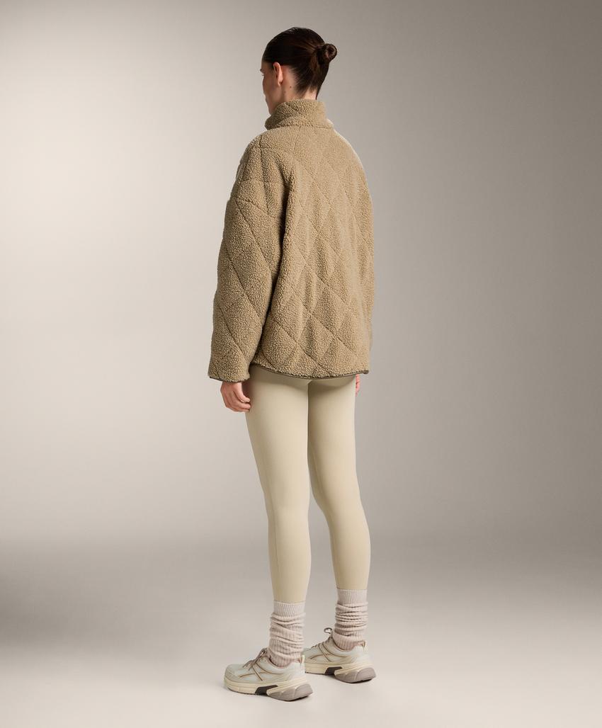 Джинсовая куртка с имитацией овчины в ромбах