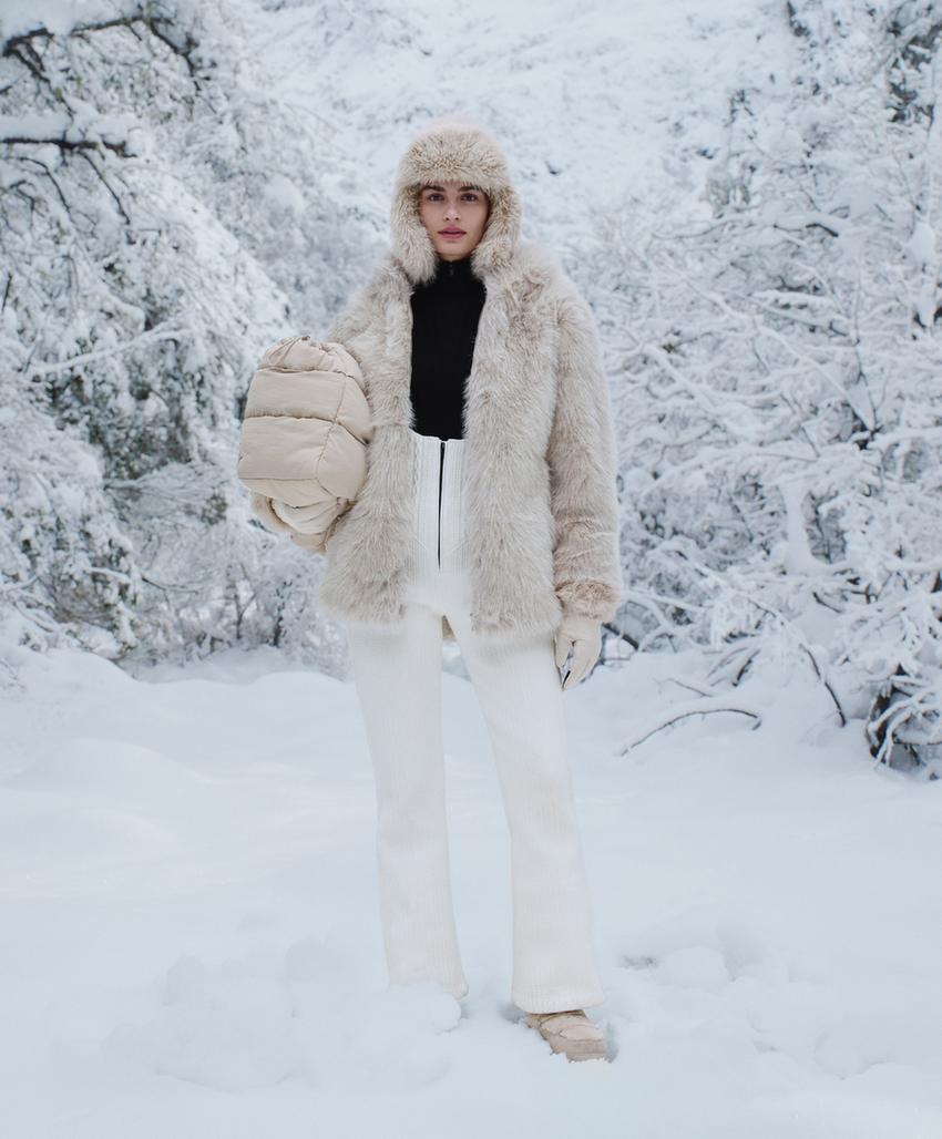 Water-resistant SKI flare dungarees