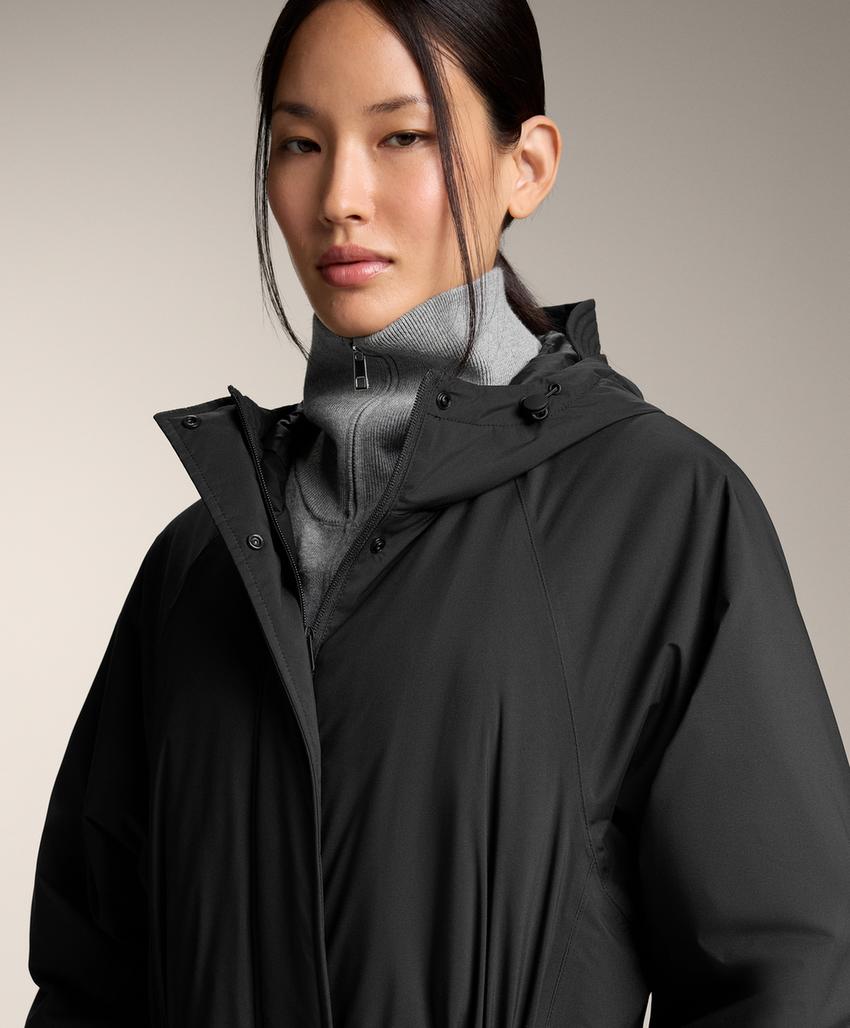 Длинный утепленный пуховик oysho из 10k thindown® водонепроницаемый и легкий