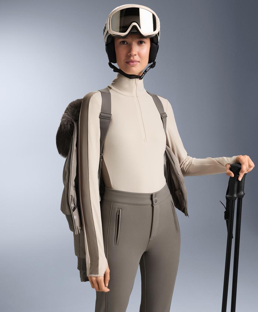 Термобелье с полукруглой молнией и коротким рукавом