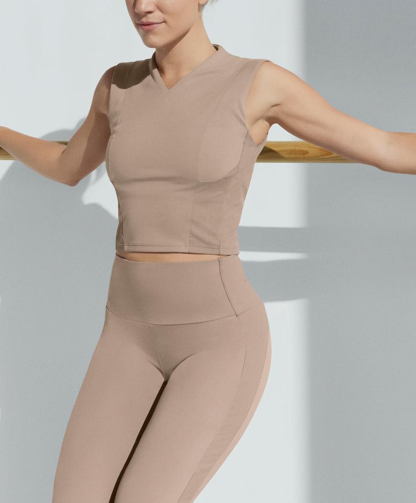 Топ из ребристого трикотажа comfortlux