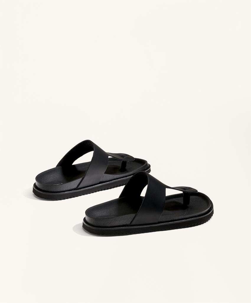 Сандалии из кожи с деталью t-образной вырезки